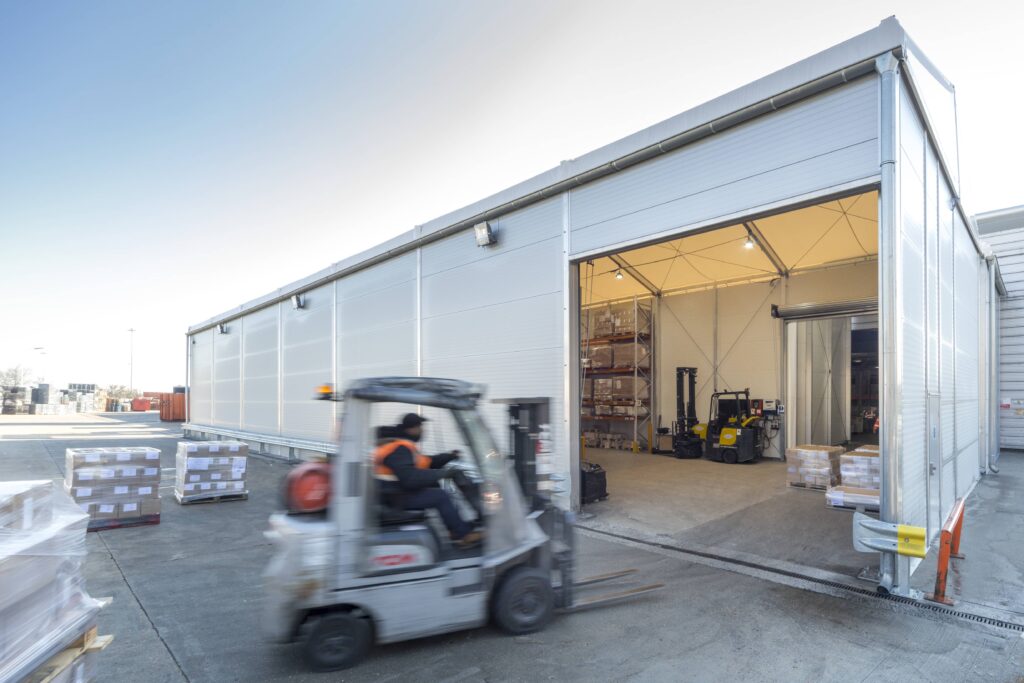 Howard Hunt Insulated Warehouse — 40m Clear Span