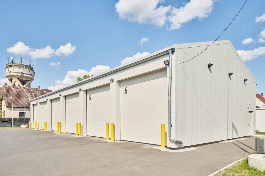 Custom Lightweight Buildings