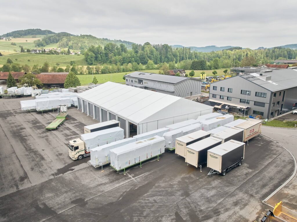 Temporary Building for Weatherproof HGV Logistics Centre